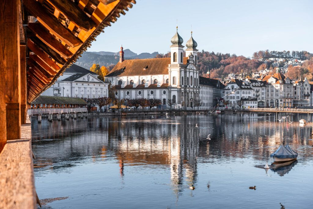 Liste des 3 principaux fournisseurs de la construction en Lucerne (Canton)