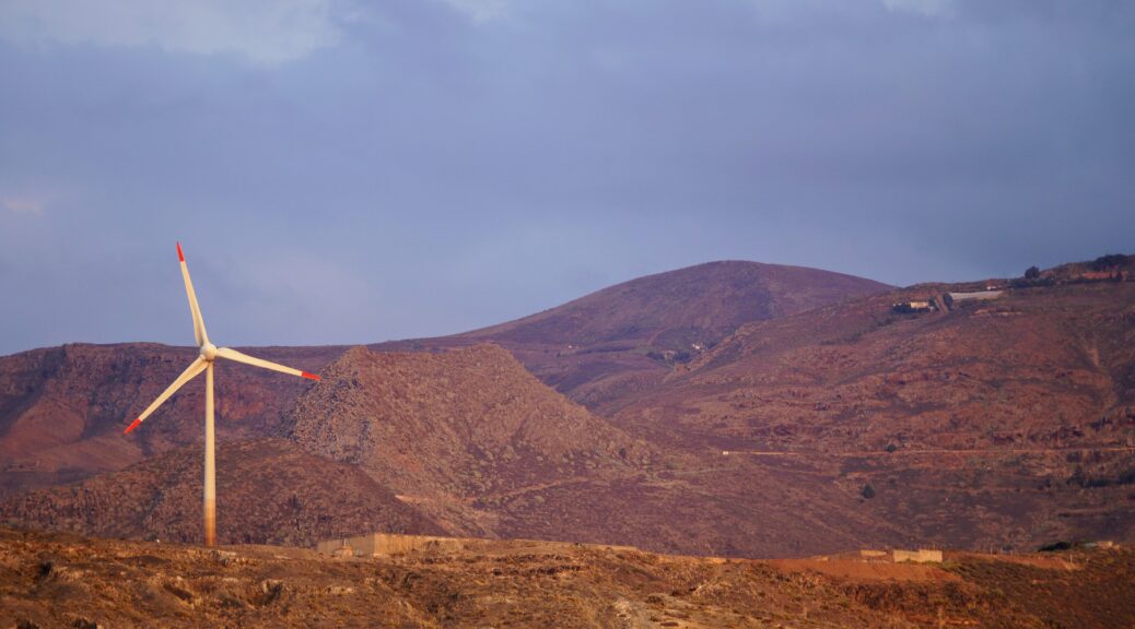 List of 3 wind farm investors active in France