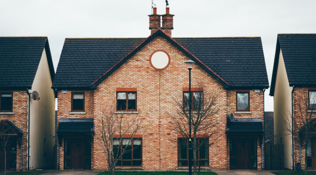 List of 3 UK Student Housing Real Estate Investors